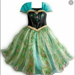 Disney’s Frozen Deluxe Anna Coronation Costume